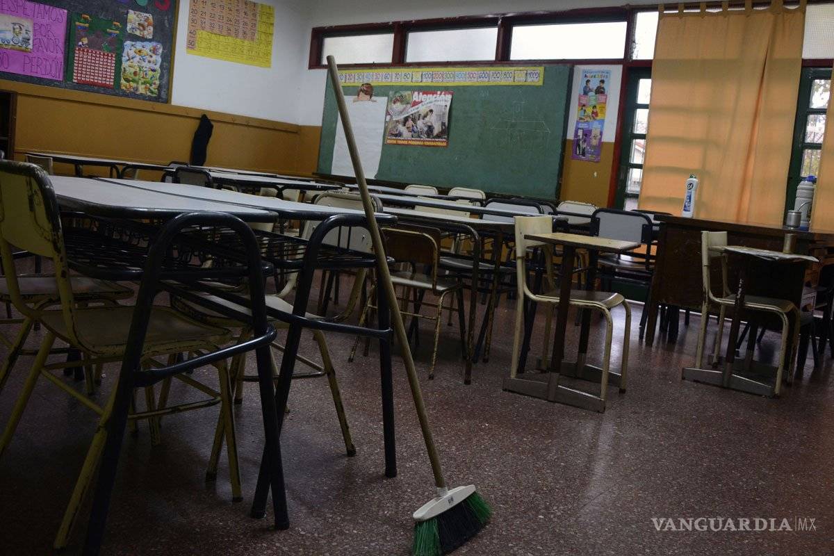 Paro magisterial del SNTE afecta a 170 mil de nivel básico en Sinaloa