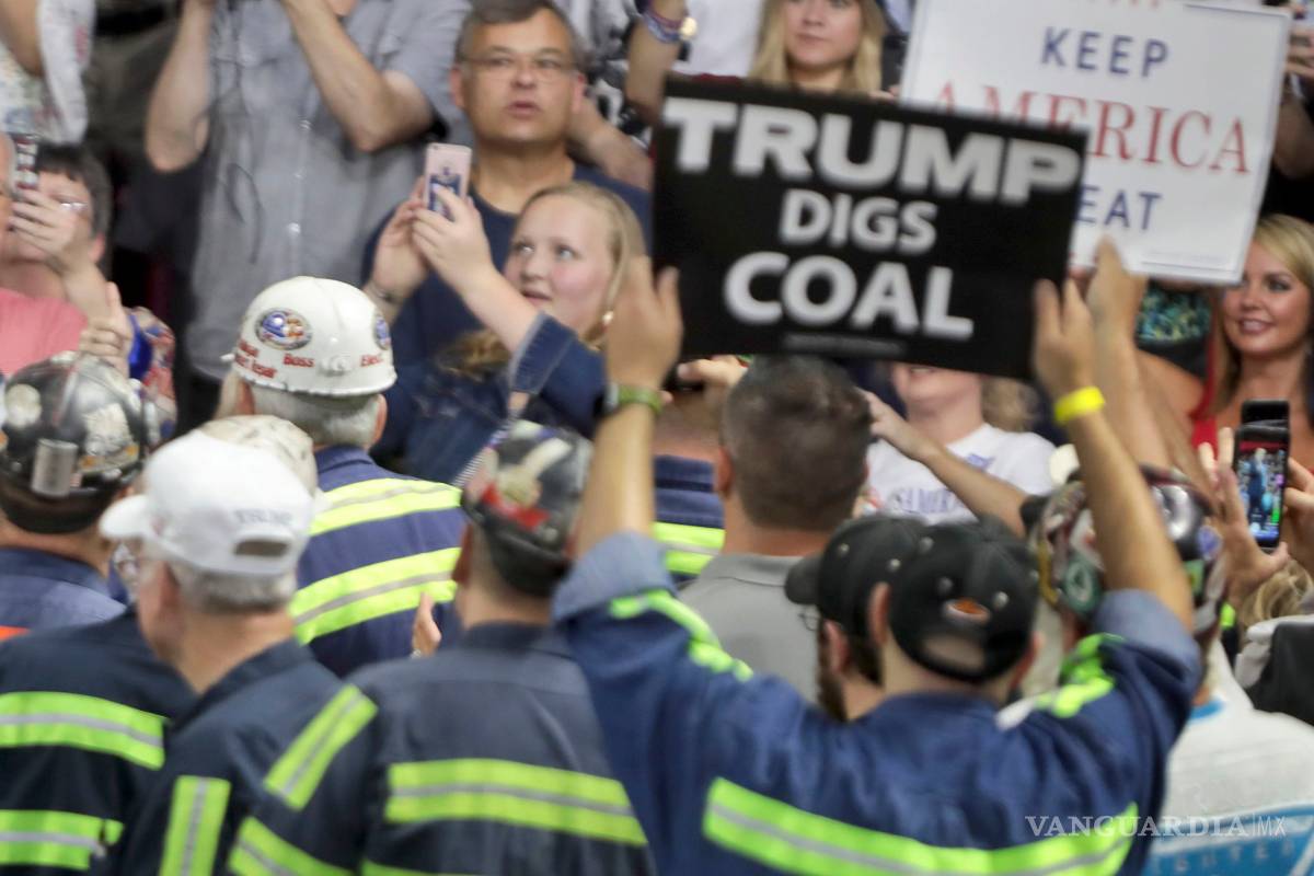 $!Trump flexibiliza el uso de carbón, la industria que está muriendo