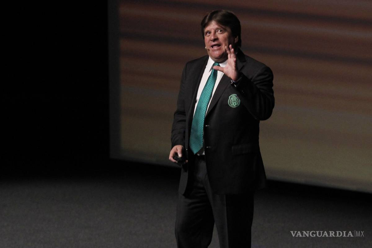 Herrera, abierto a escuchar ofertas de EU