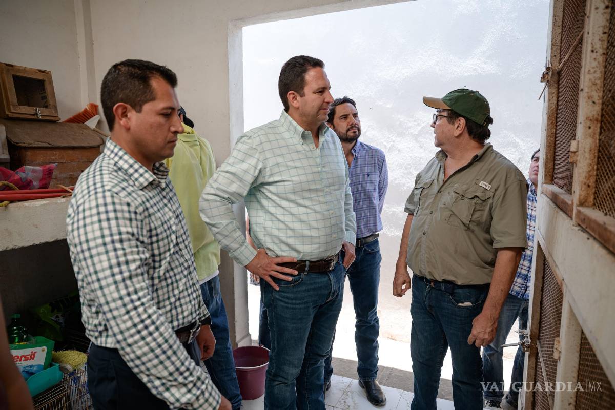 $!Representantes de Saltillo Verde, Amor por los Animales y el Patronato Ambiental Coahuilense participaron en la supervisión de obra.