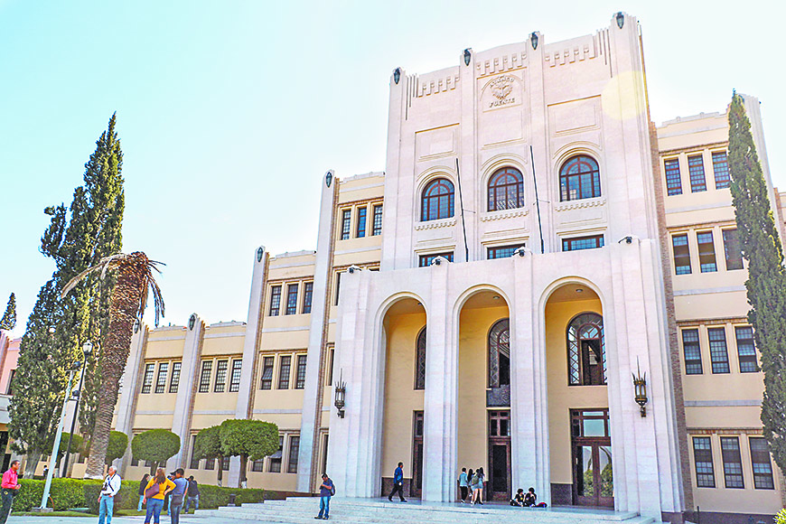 Fallida manifestación en Ateneo Fuente de Saltillo en rechazo a reelección del director