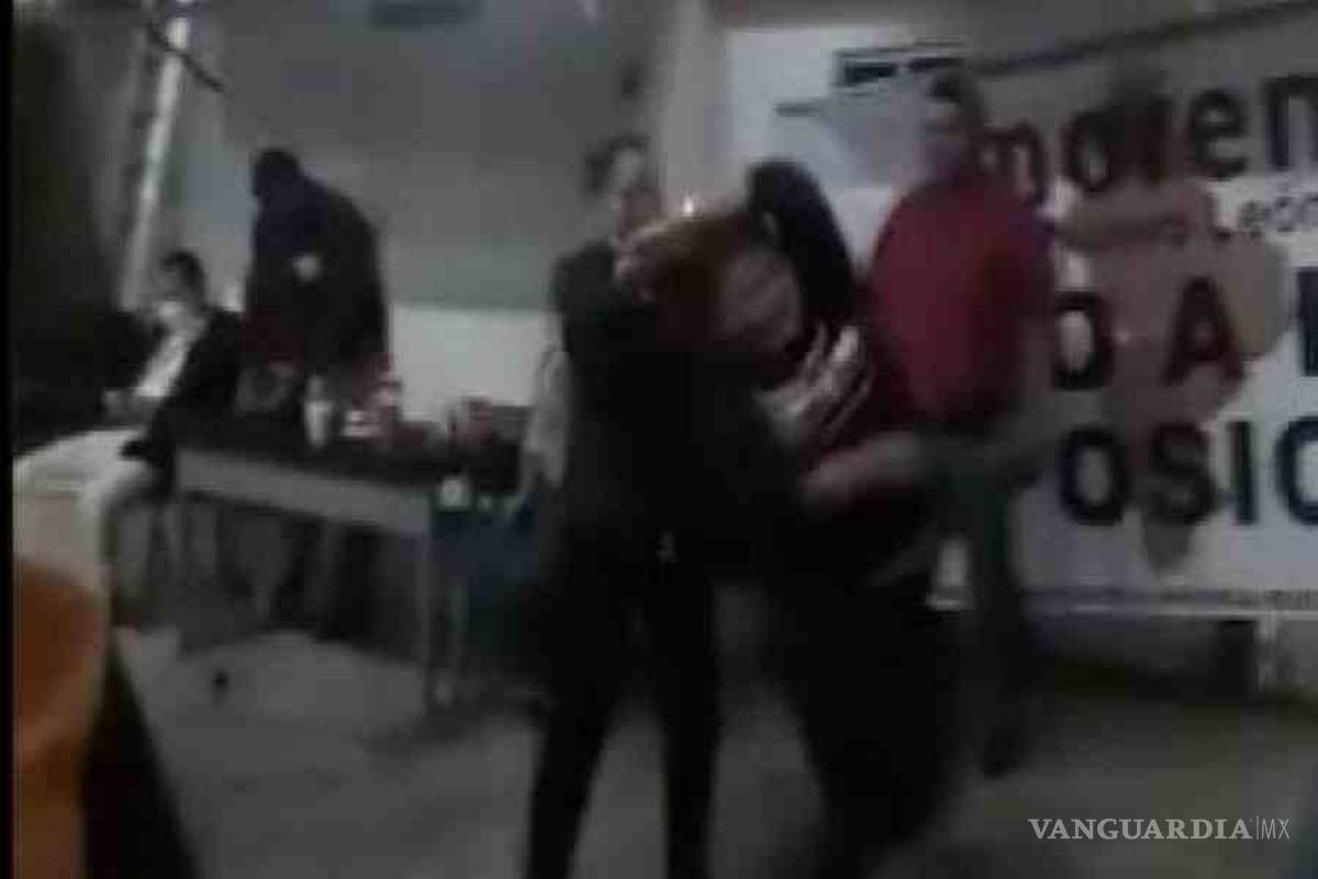 Pese a pandemia, hacen fiestas en sede nacional de Morena (VIDEO)