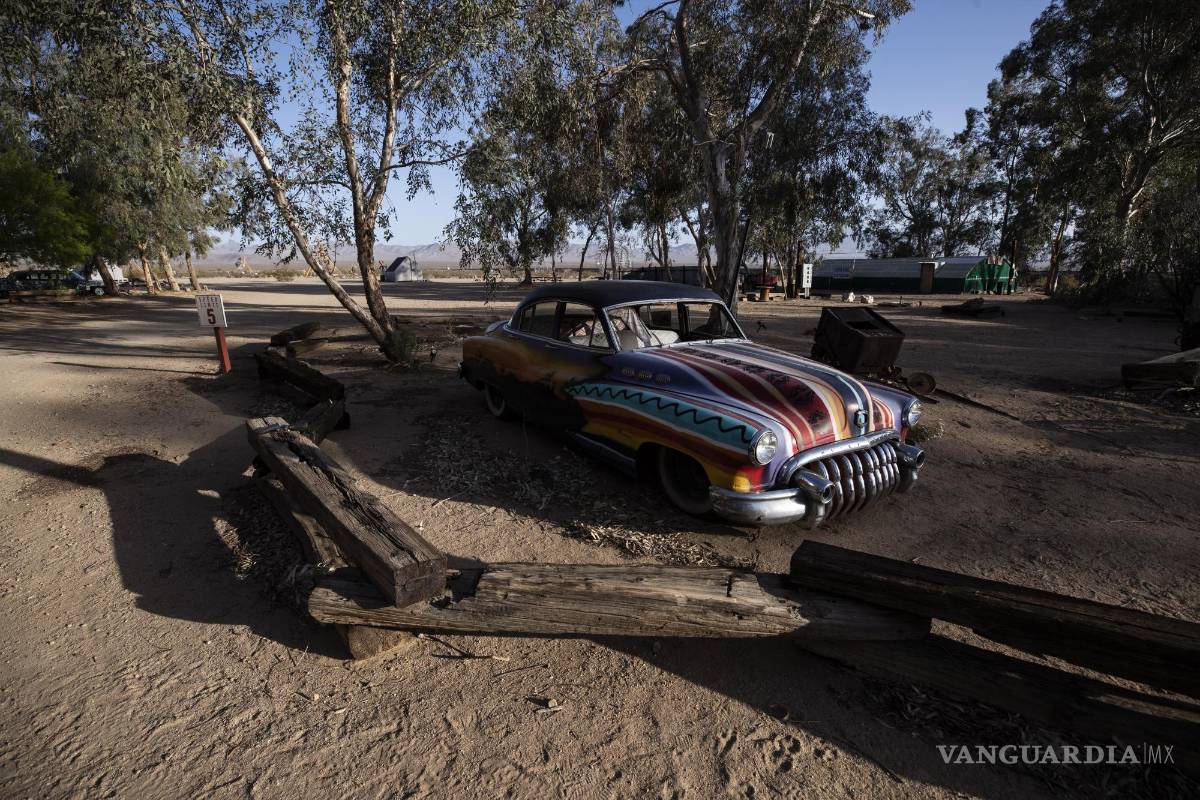 Conoce en fotografías la ciudad de Nipton, en el desierto de California, que se vende de nuevo