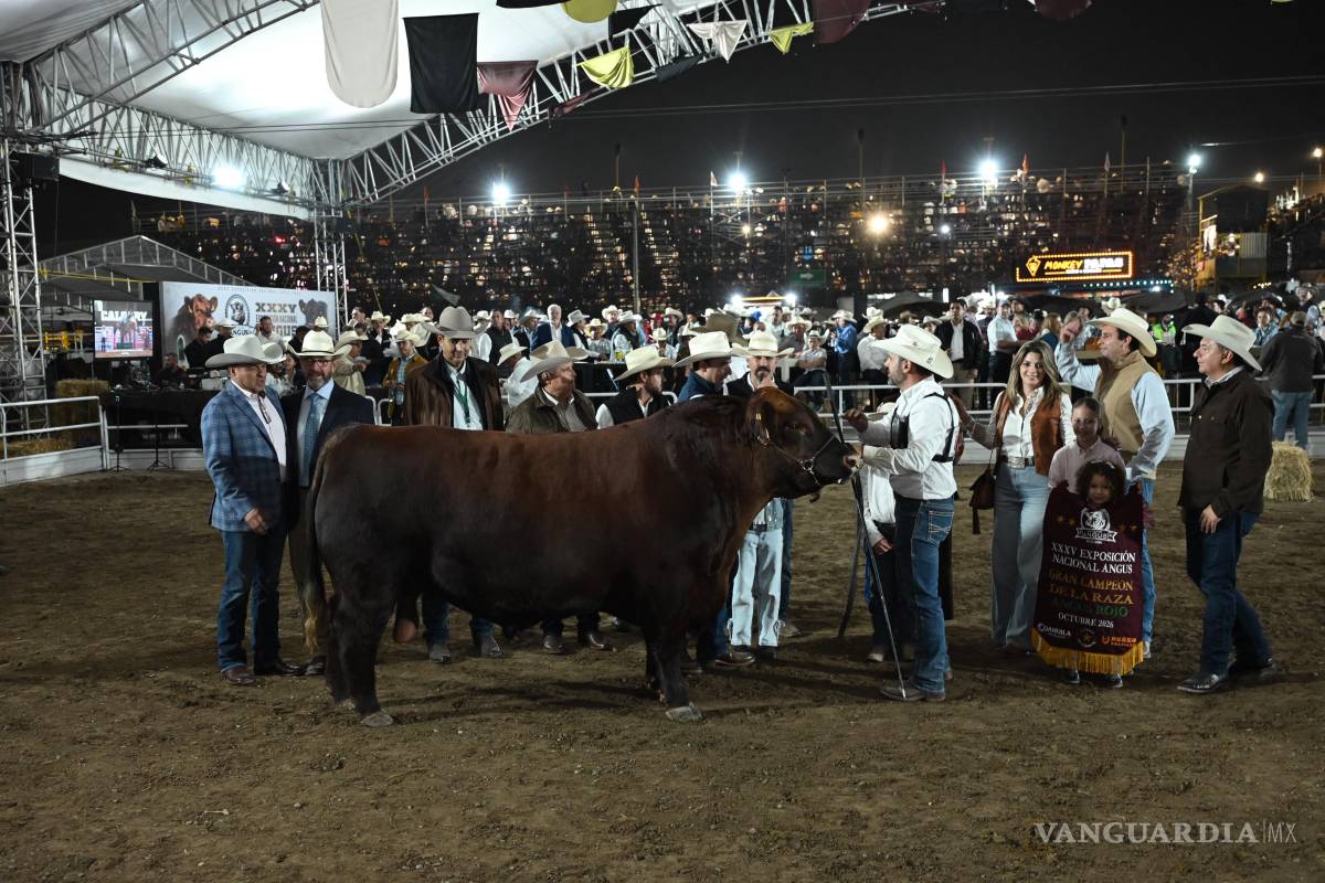 $!Sin miedo al frio: Así se vive el Rodeo Saltillo desde su nueva sede Expo Coahuila