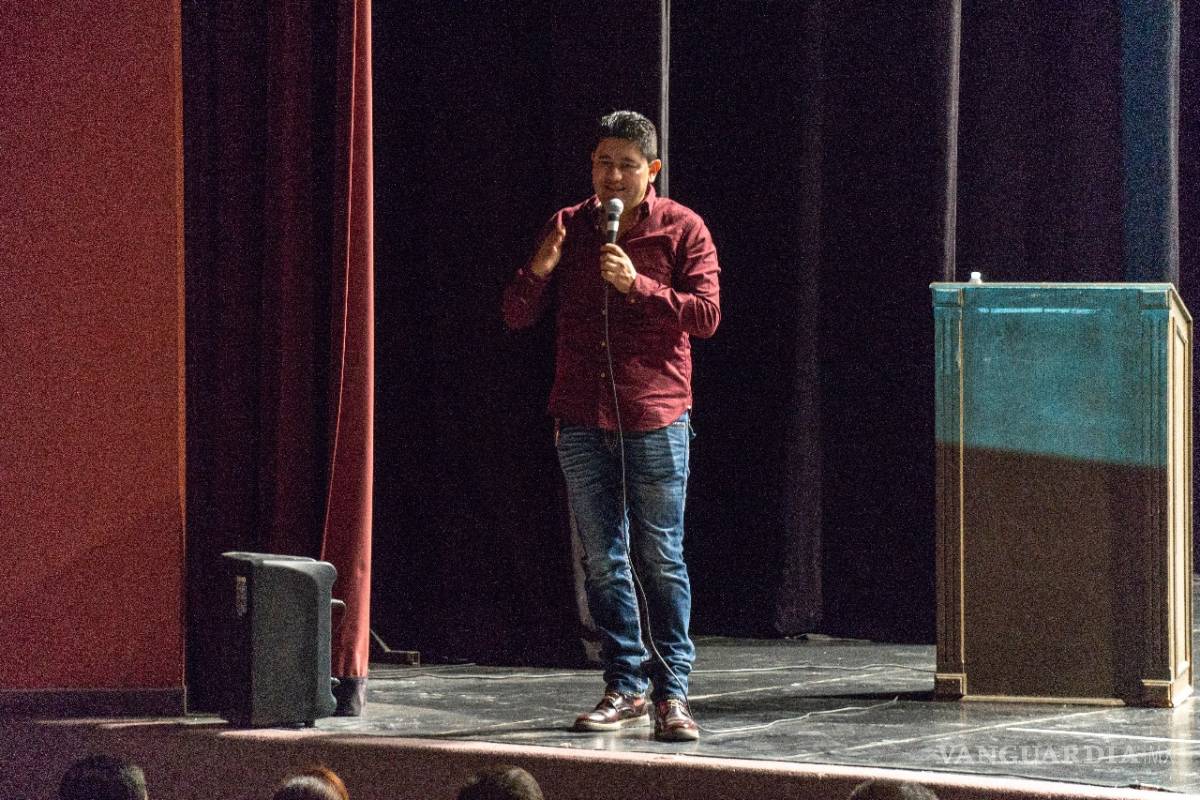 Capacita INEA a aplicadores de exámenes