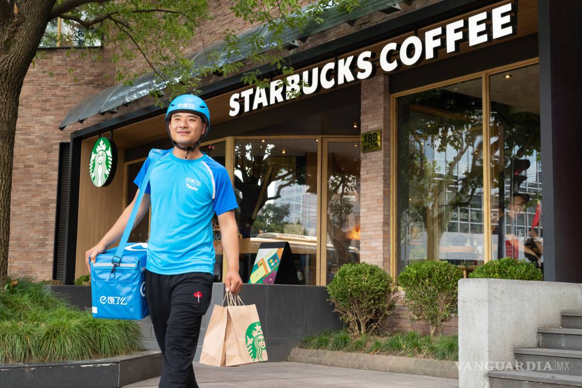 Starbucks y Alibaba se alían para entregar café en China