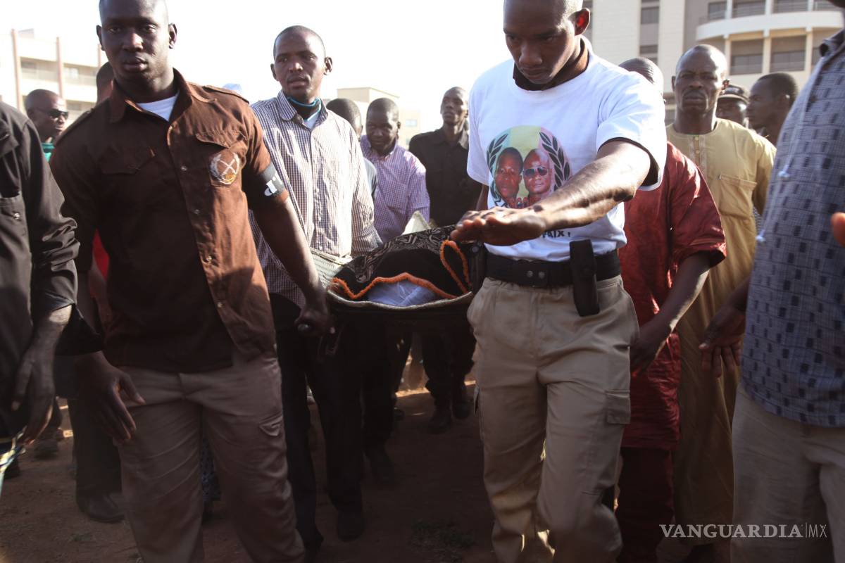 Cuatro muertos en Mali al ser atacado un autobús de civiles