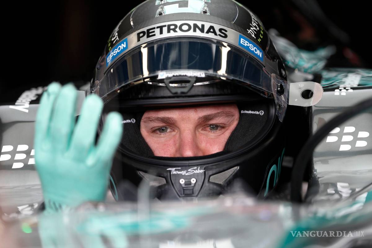 Nico Rosberg no baja la guardia, fue el más rápido en día de prácticas en Brasil