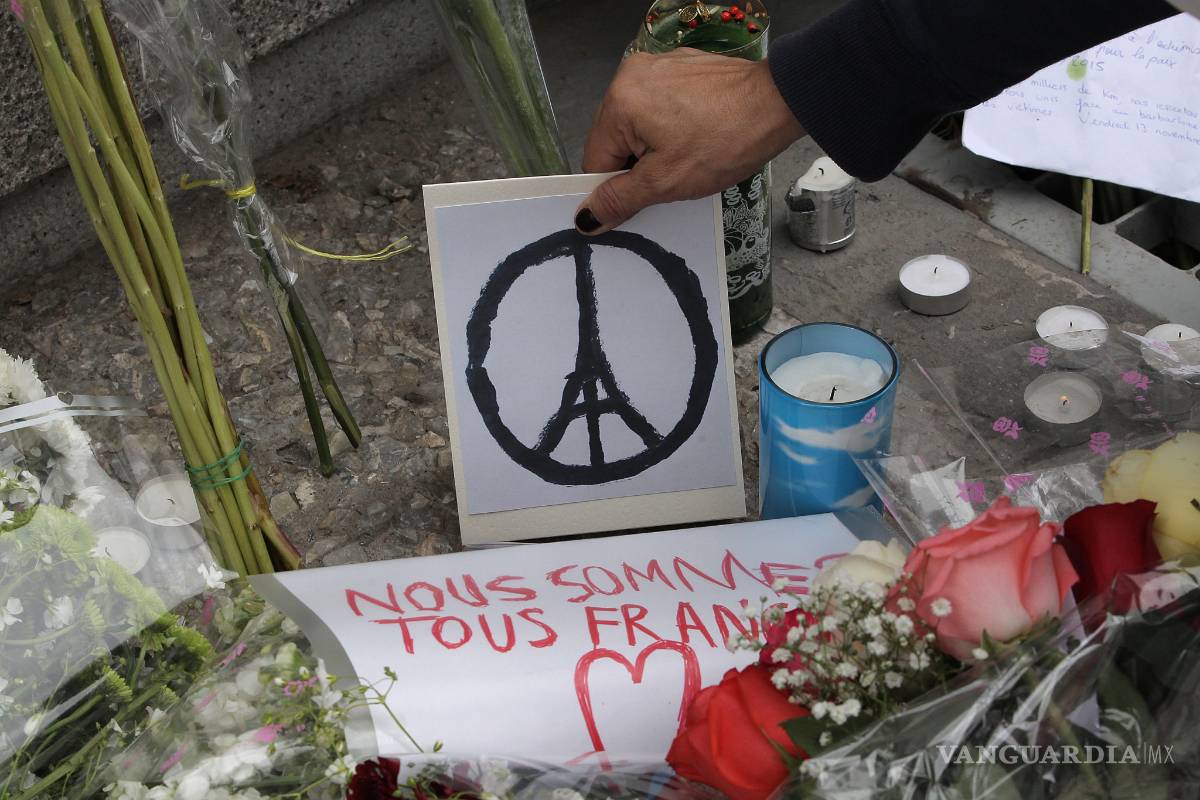 Los rumores que circularon en redes sociales tras atentados en París y no debes creer