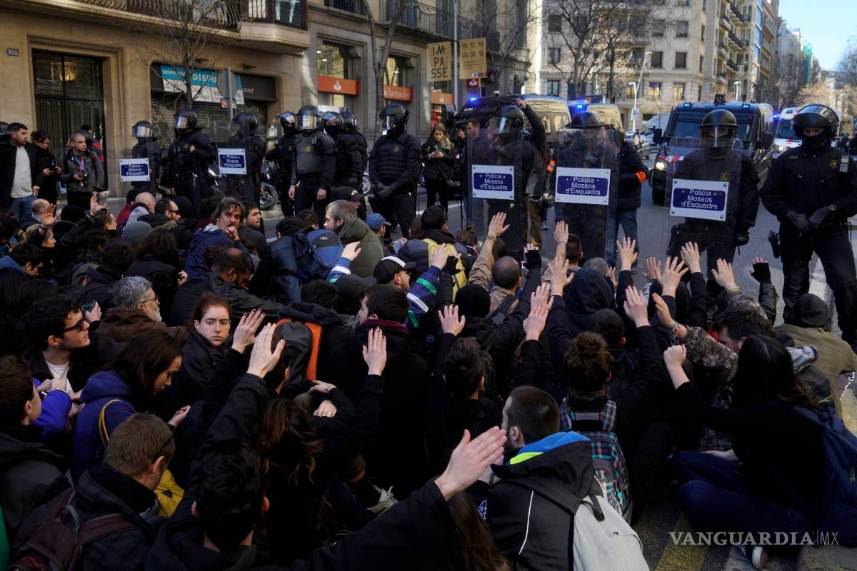 $!Inicia en España el juicio contra 12 independentistas catalanes