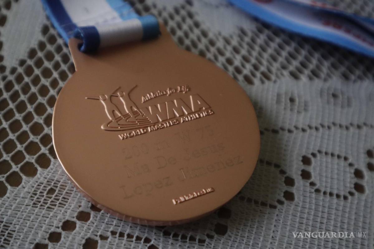 Atleta saltillense de 76 años viaja a Finlandia y consigue bronce para México en Campeonato Mundial