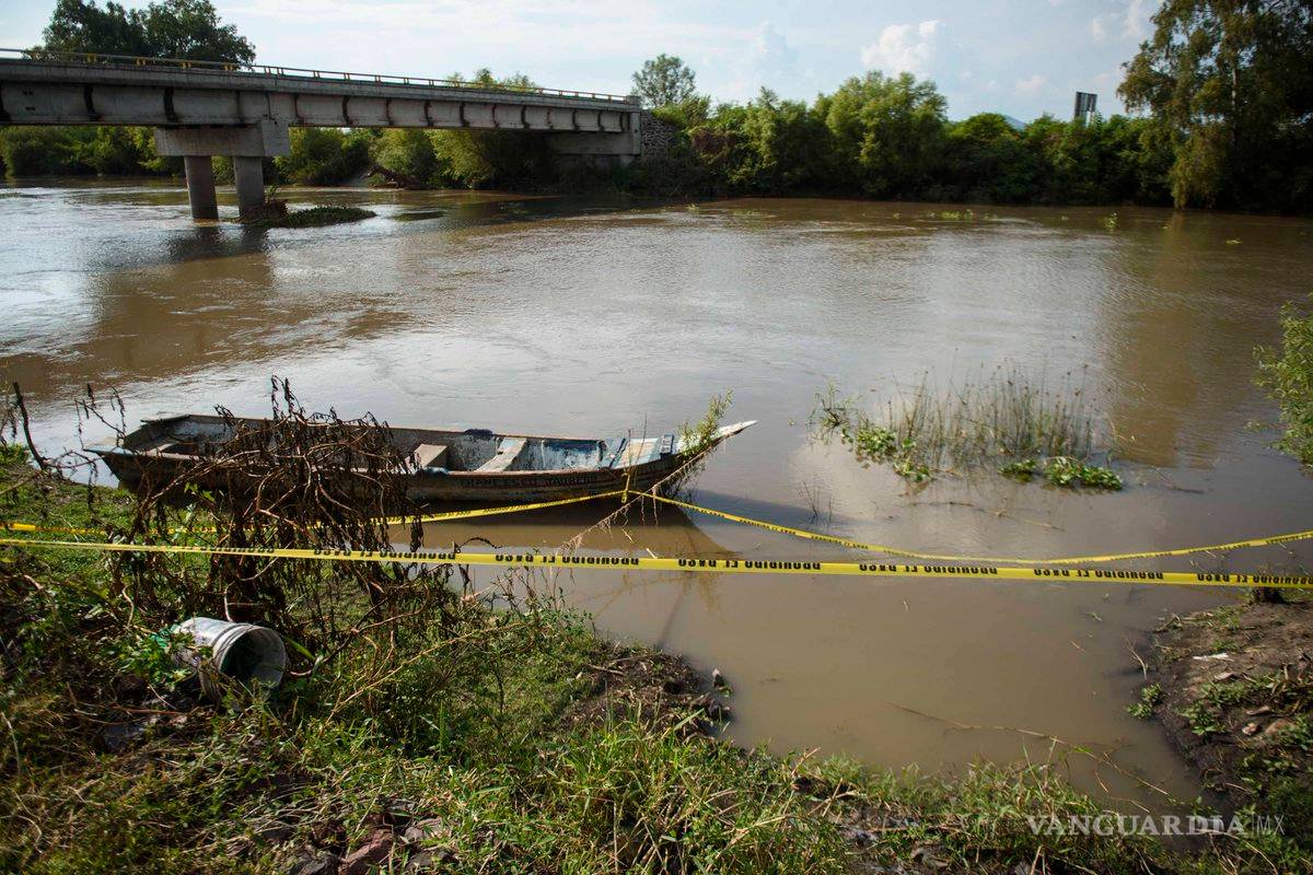 Relacionan con el narco los cuerpos encontrados en Río Lerma