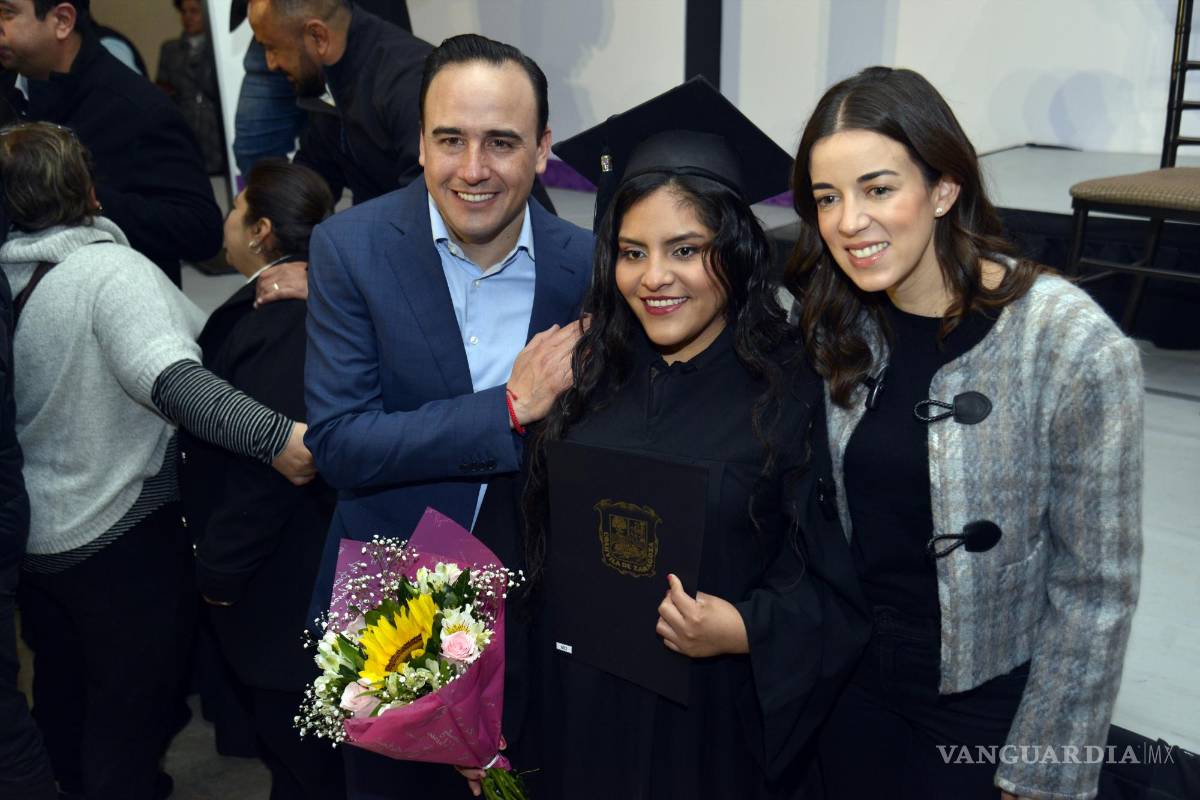 $!Inspira Coahuila se une a la iniciativa, ofreciendo becas y programas para empoderar a más mujeres y fortalecer la comunidad.