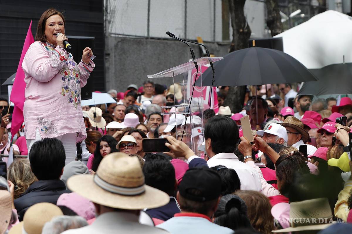 $!Organizaciones opositoras y Xóchitl Gálvez, denunciaron ante el IINE una fraudulenta sobrerrepresentación, en la que el oficialismo obtendría más escaños.