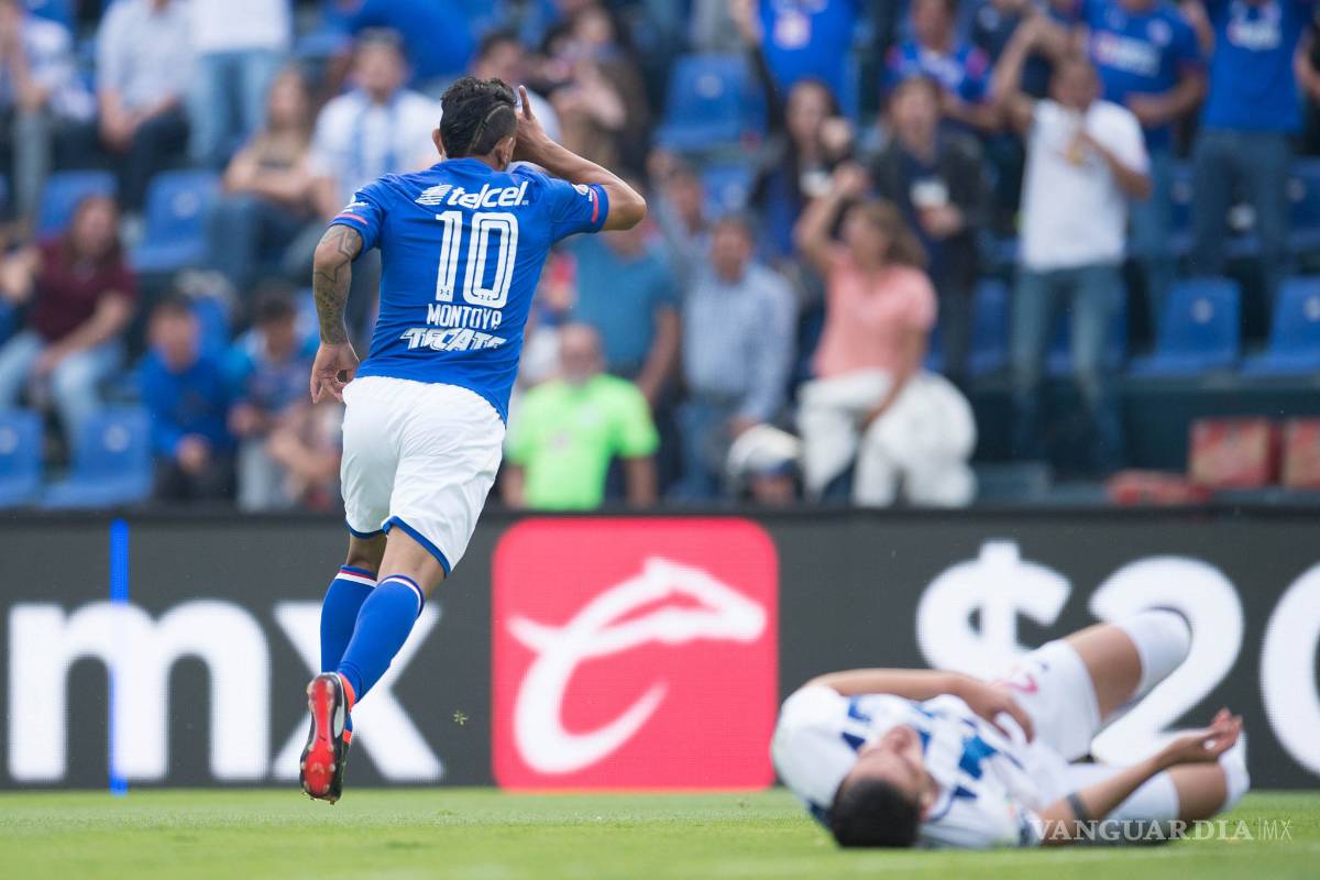 $!Pélaez 'manda a volar' a jugador del Cruz Azul, días antes del juego de Vuelta contra Rayados