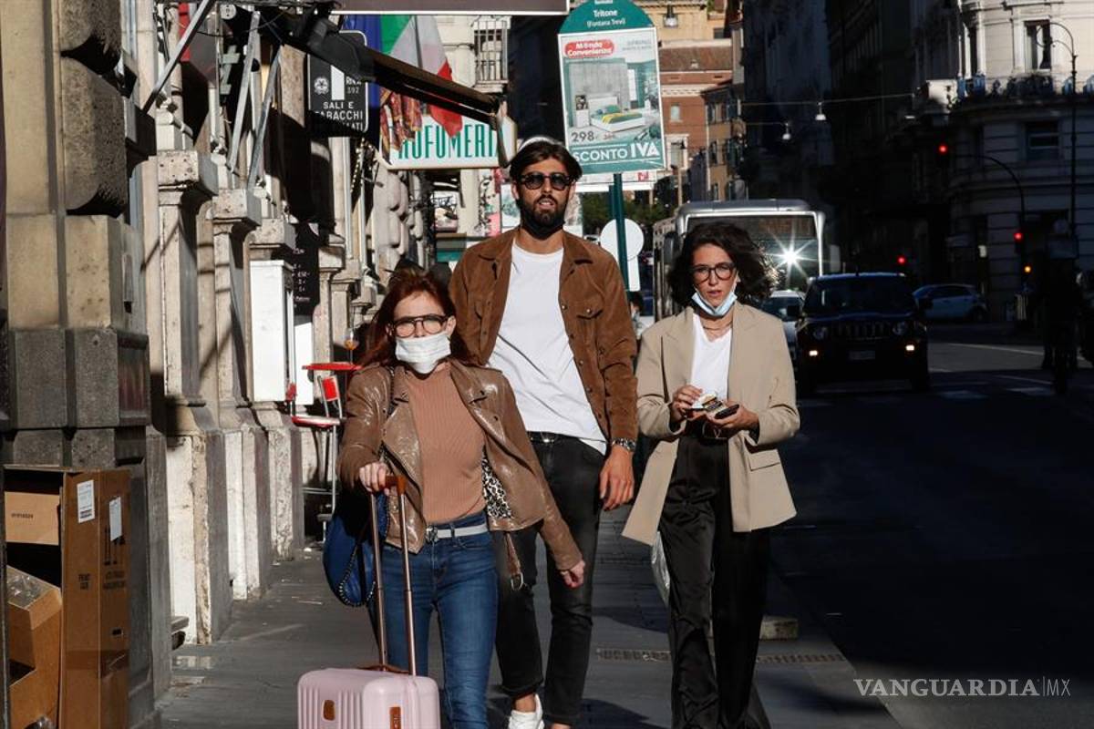 Anticuerpos de COVID-19 en sangre y saliva duran al menos tres meses