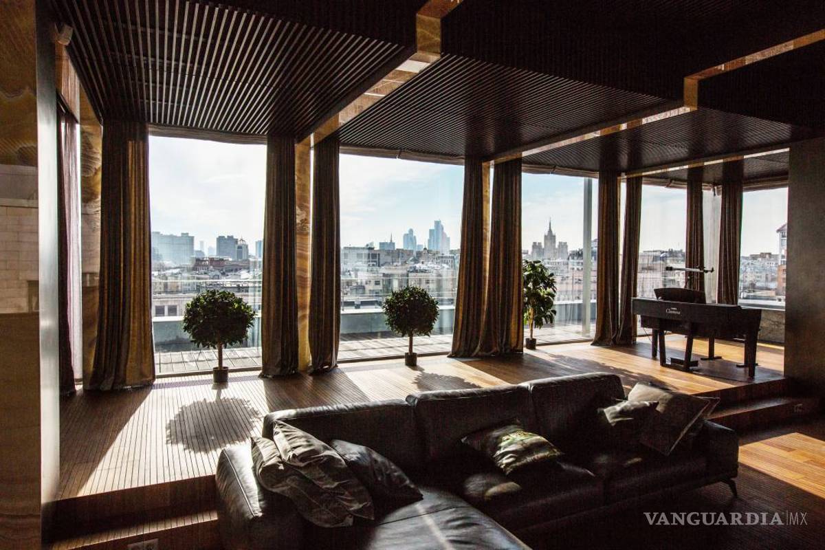 $!Nikas Safrónov, el Salvador Dalí ruso