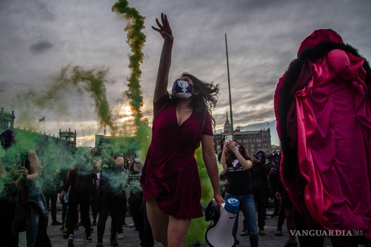 AMLO difunde miedo a las mujeres para manifestarse en el 8M y no resuelve sus demandas