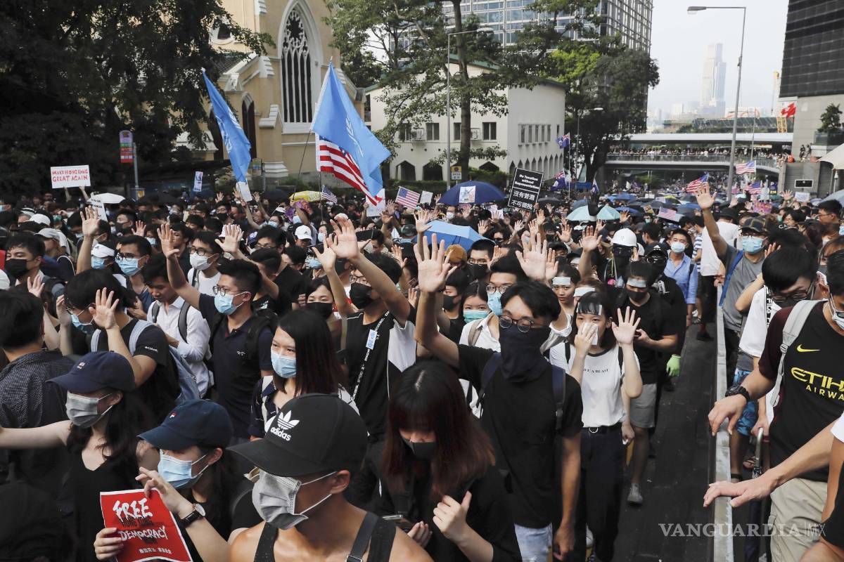 $!Manifestantes piden a Donald Trump que "libere" Hong Kong