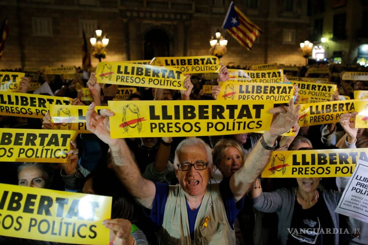 Detenciones devuelven a los soberanistas el ímpetu por el independentismo en Cataluña