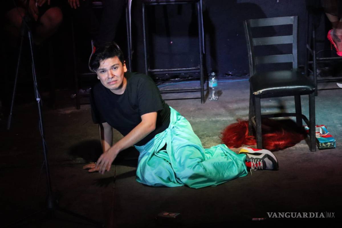 $!“Los papás no deberían de odiar a sus hijos por lo que son, los papás deberían aceptarlos y amarlos”, señala Carlos.