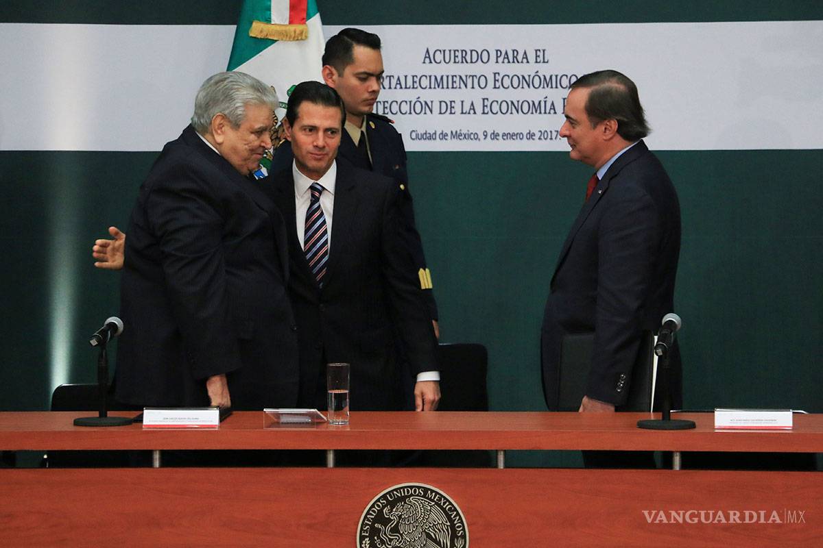 $!Los 37 acuerdos que firmaron Peña y empresarios tras el gasolinazo