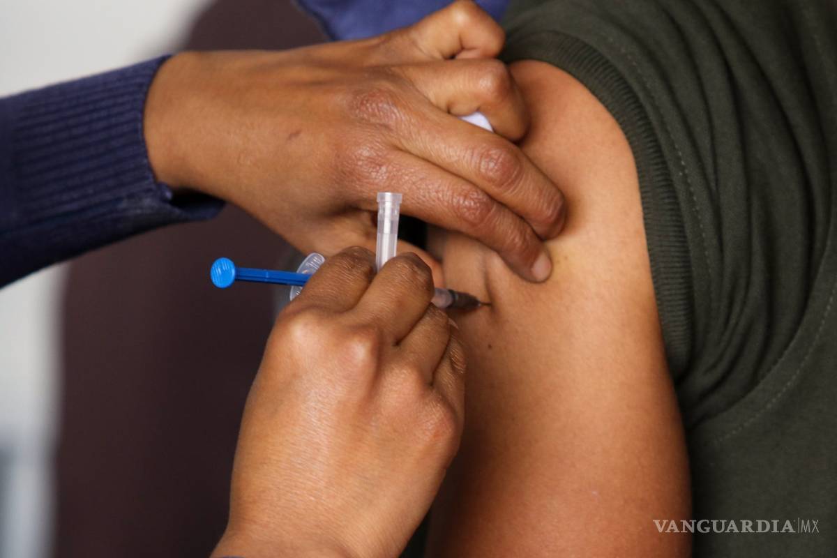 Revelan venta de vacunas ‘pirata’ en Sonora