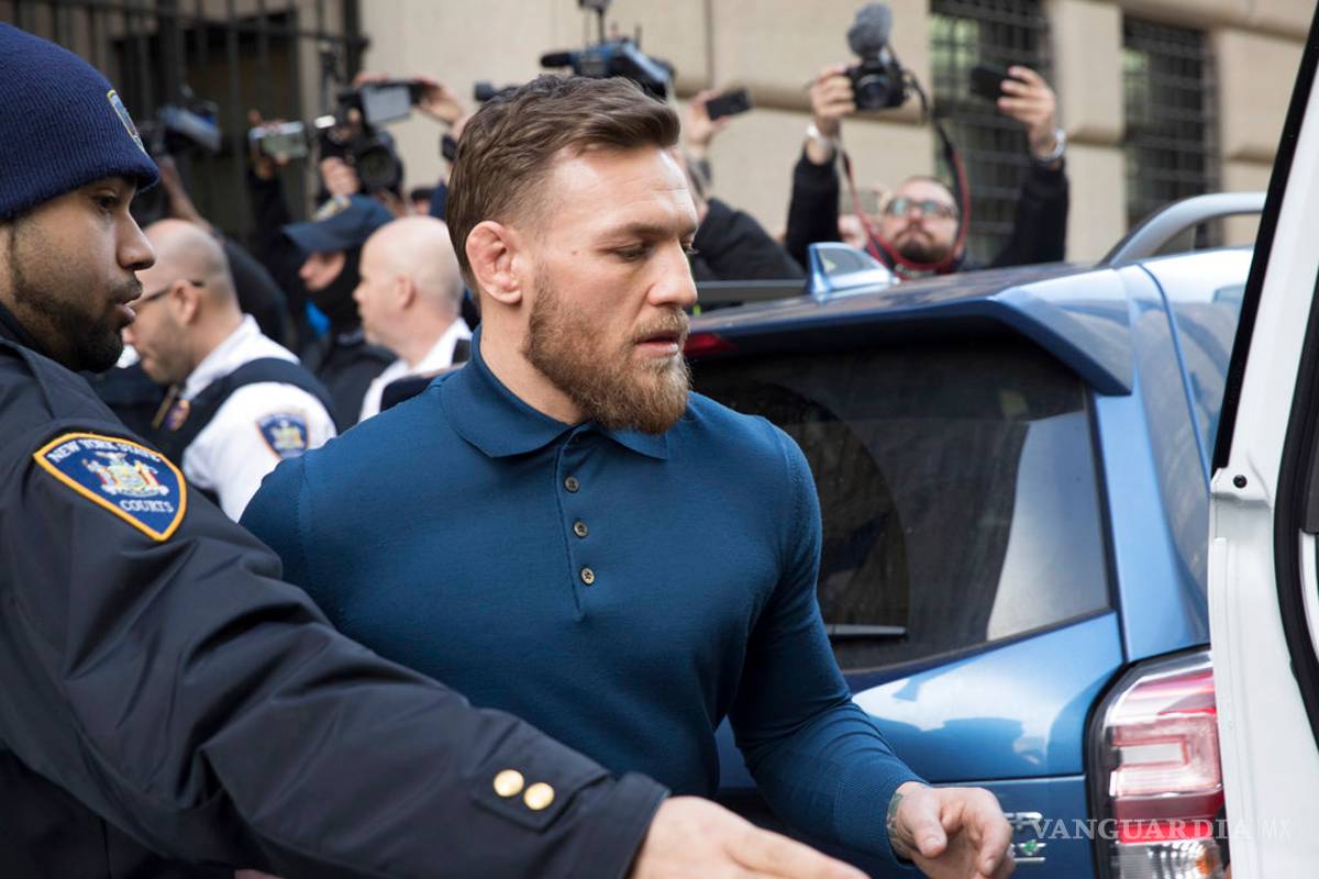 McGregor sale libre tras pagar 50 mil dólares de fianza
