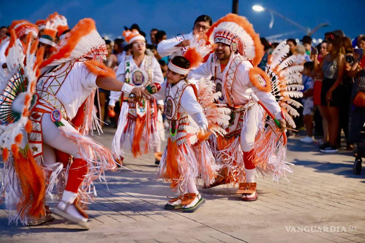 $!Los danzantes se apropiaron del espacio y la atención de los presentes.