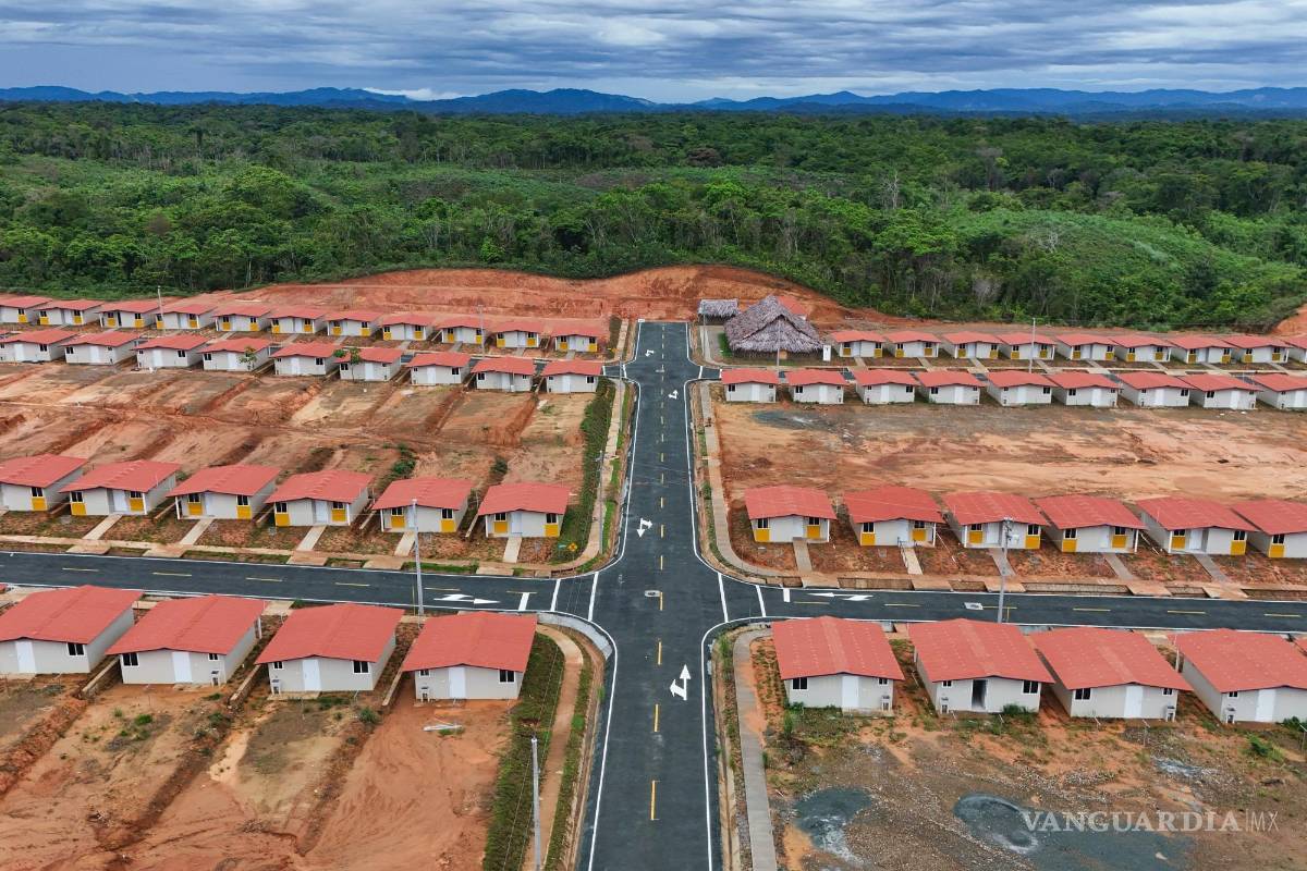 $!Nuevas casas se encuentran en Nuevo Cartí, en la costa caribeña de Panamá.