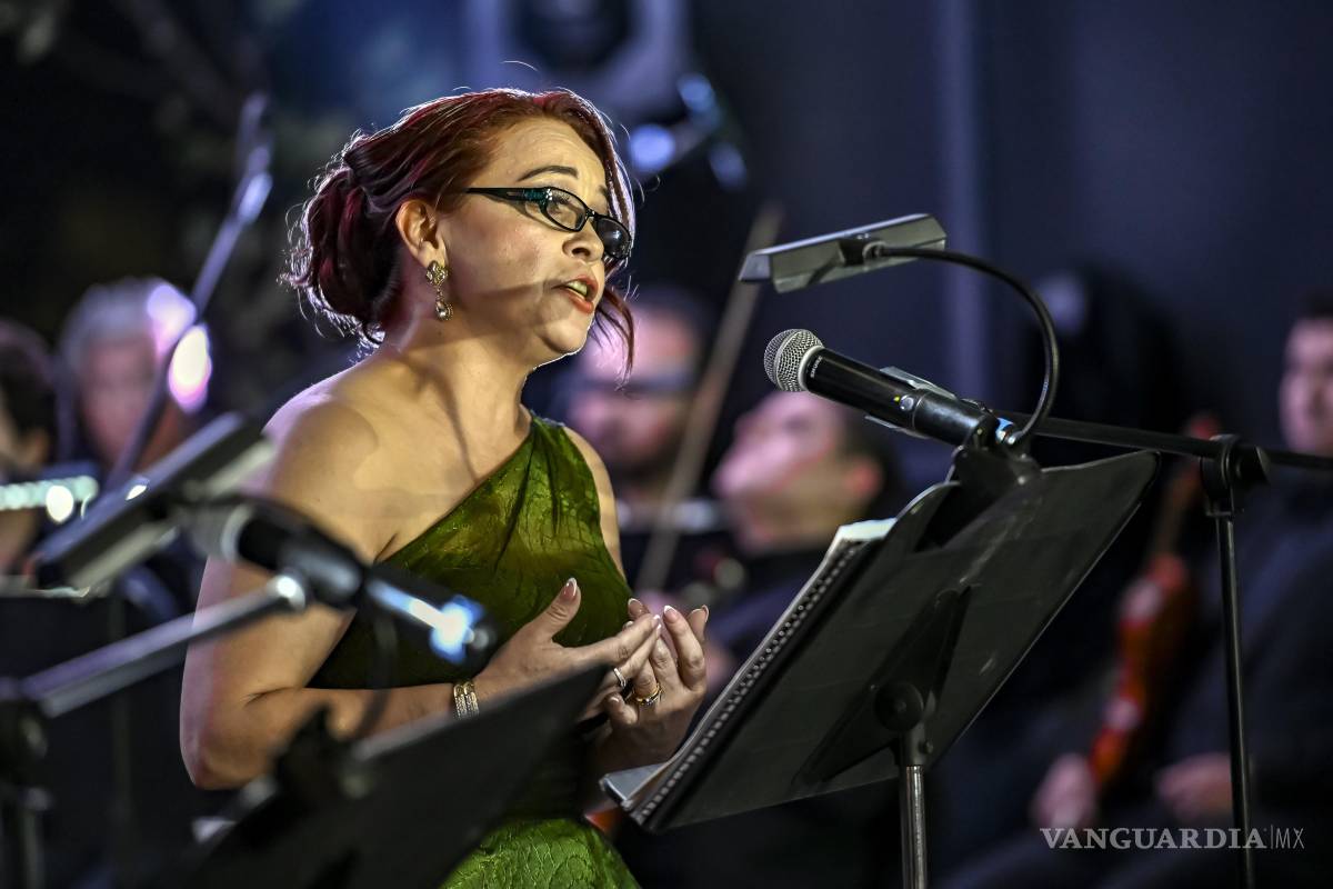 $!La belleza de la voz de Héctor Sosa ilumina Il Mercato