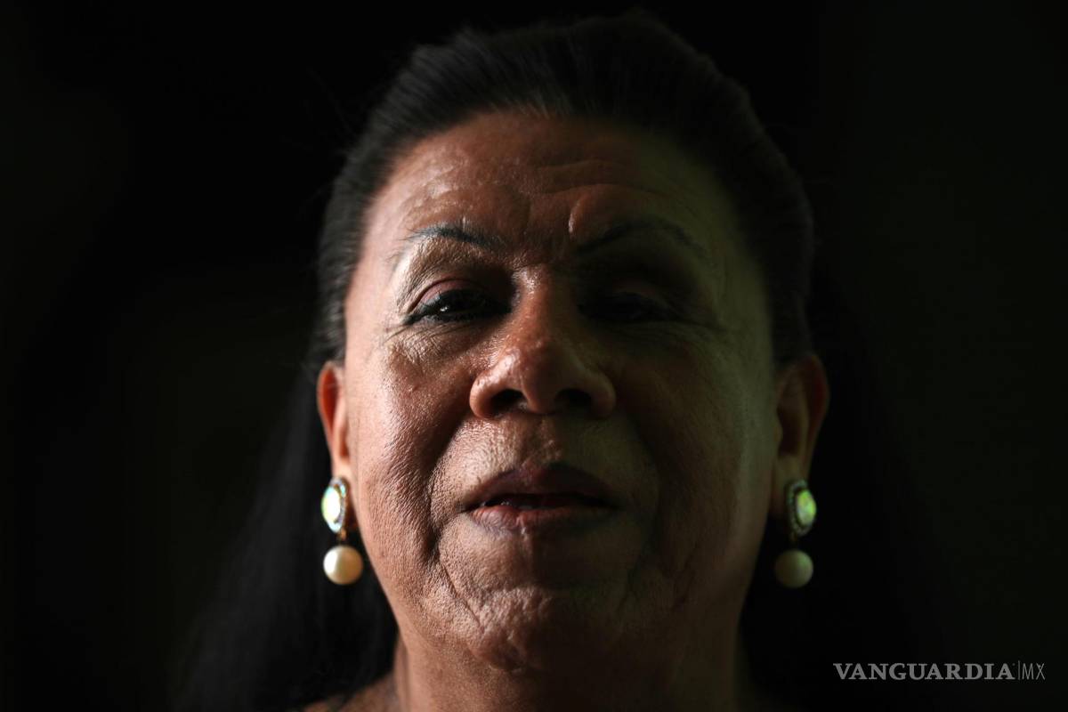 $!Nefi posa para fotos durante una entrevista con EFE en Ciudad de México (México).