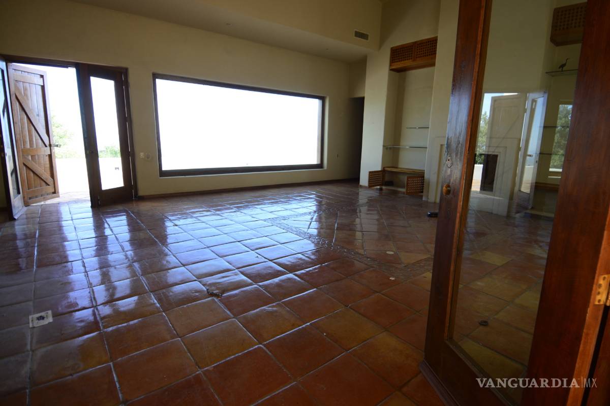 $!Despliegue de ‘fuerza’ contra el director de VANGUARDIA