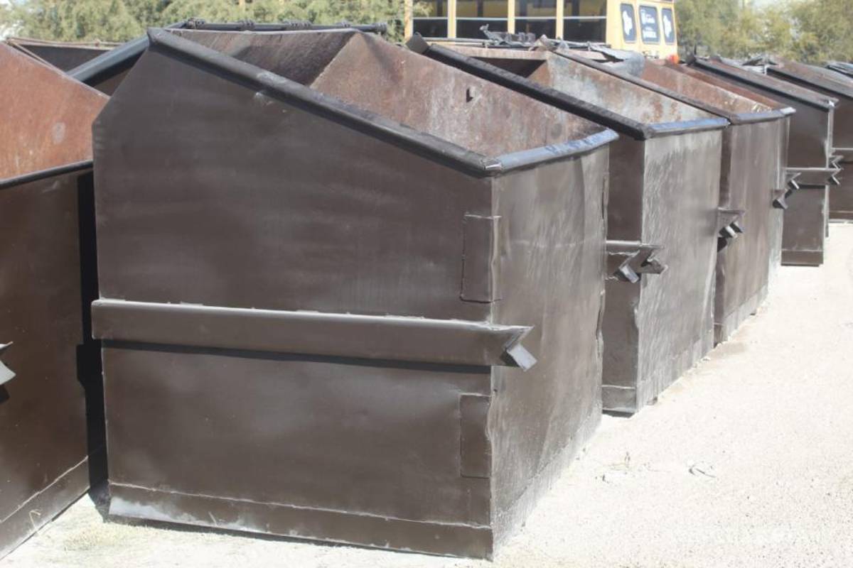 Recibe San Buena 70 contenedores rehabilitados por parte del patronato de AHMSA