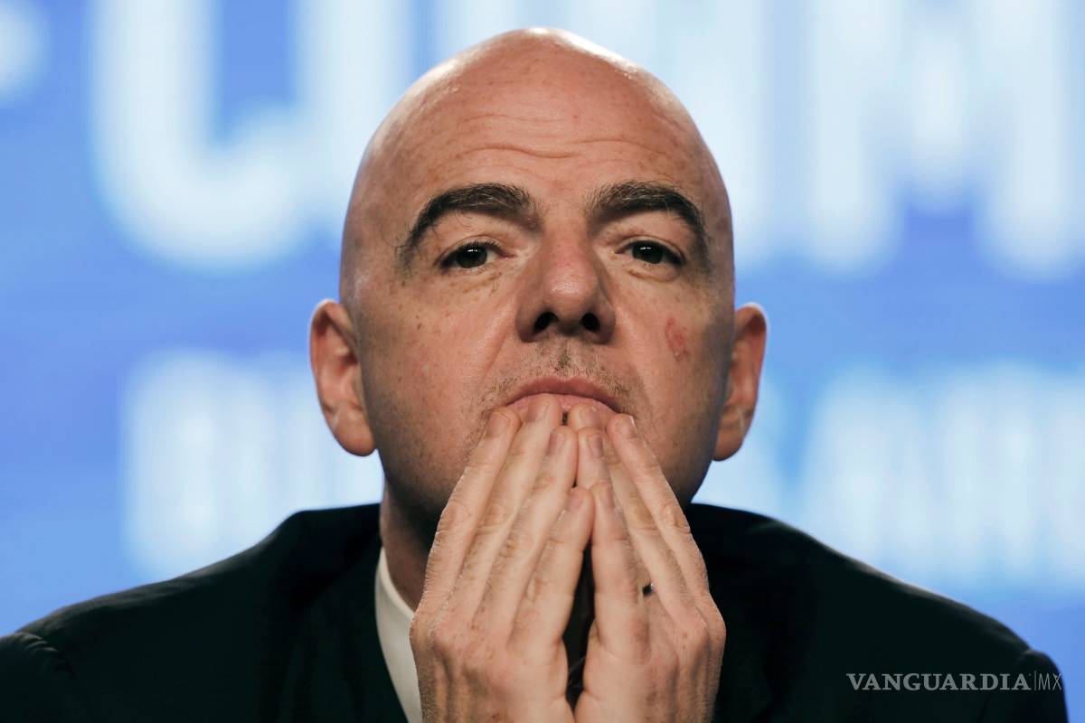 Afirman en la FIFA que hay "un intento de socavar el nuevo liderazgo" de Infantino