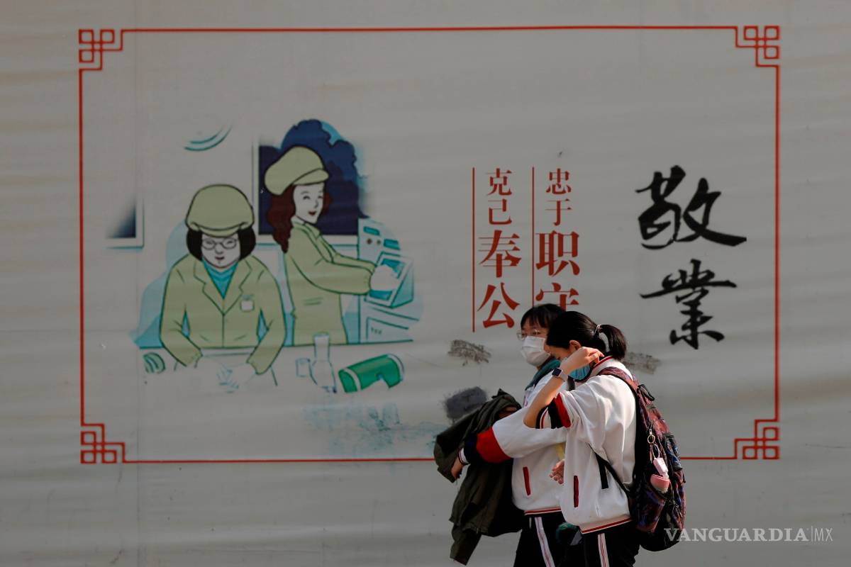 Entre miedo, Shanghái y Pekín retoman clases