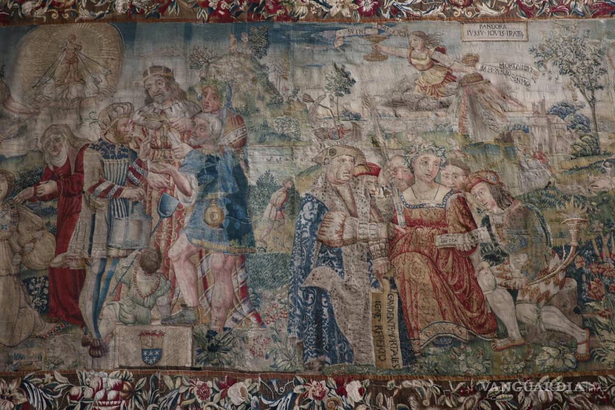 $!El imponente palacio Monaldeschi se convirtió en un lejano 1622 en la sede estable de los embajadores españoles ante los poderosos papas. EFE/Álvaro Padilla