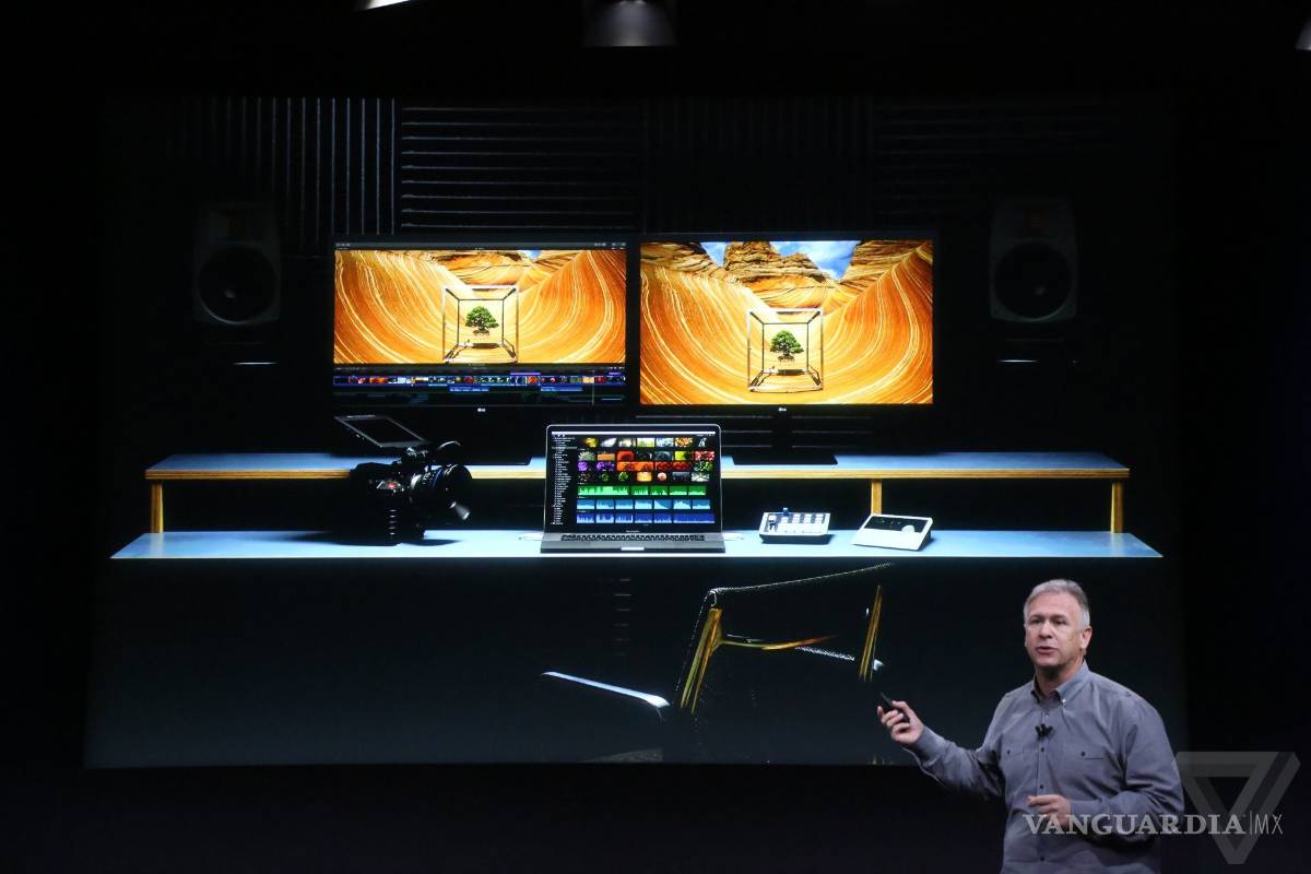 $!Apple sale a escena