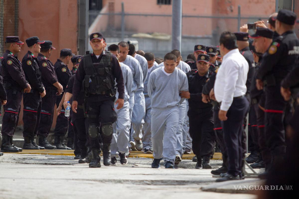 Pasan ‘figuras’ por penal del Topo Chico; ya quedó cerrado