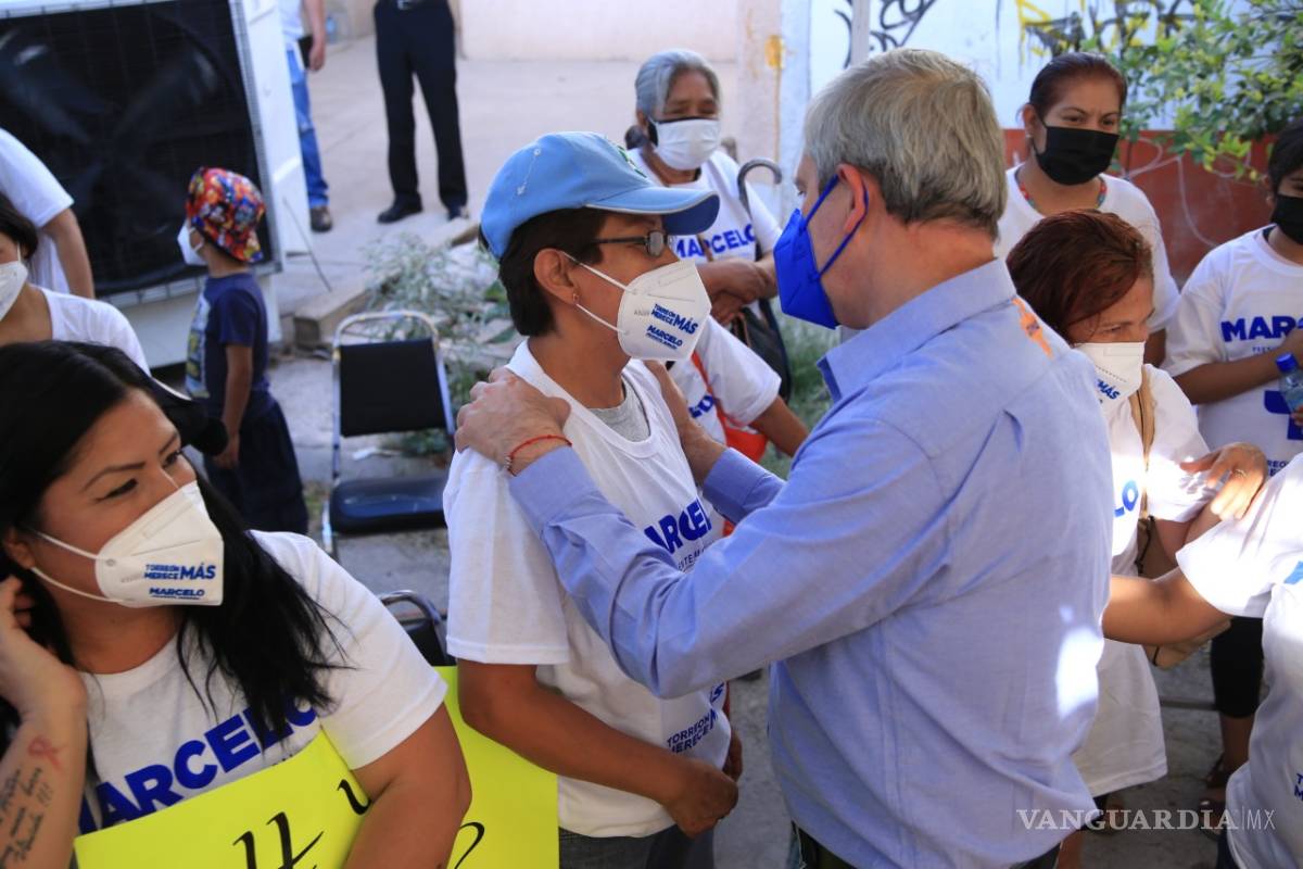 Más créditos para las mujeres de Torreón ofrece Marcelo Torres