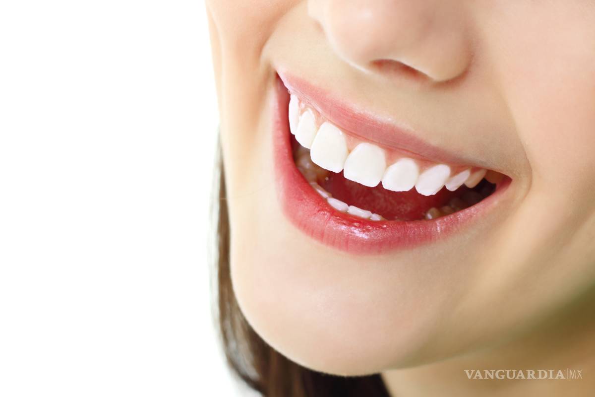 Consigue tener una sonrisa perfecta con estos hábitos