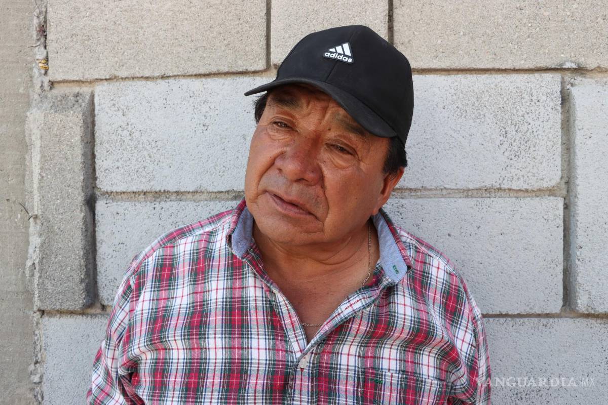 $!El señor Bonifacio López, compartió con VANGUARDIA que la cruz significa la trinidad Dios-Padre, Dios-Hijo y Dios-Espíritu Santo y debe colocarse en el lugar más alto de las obras negras.