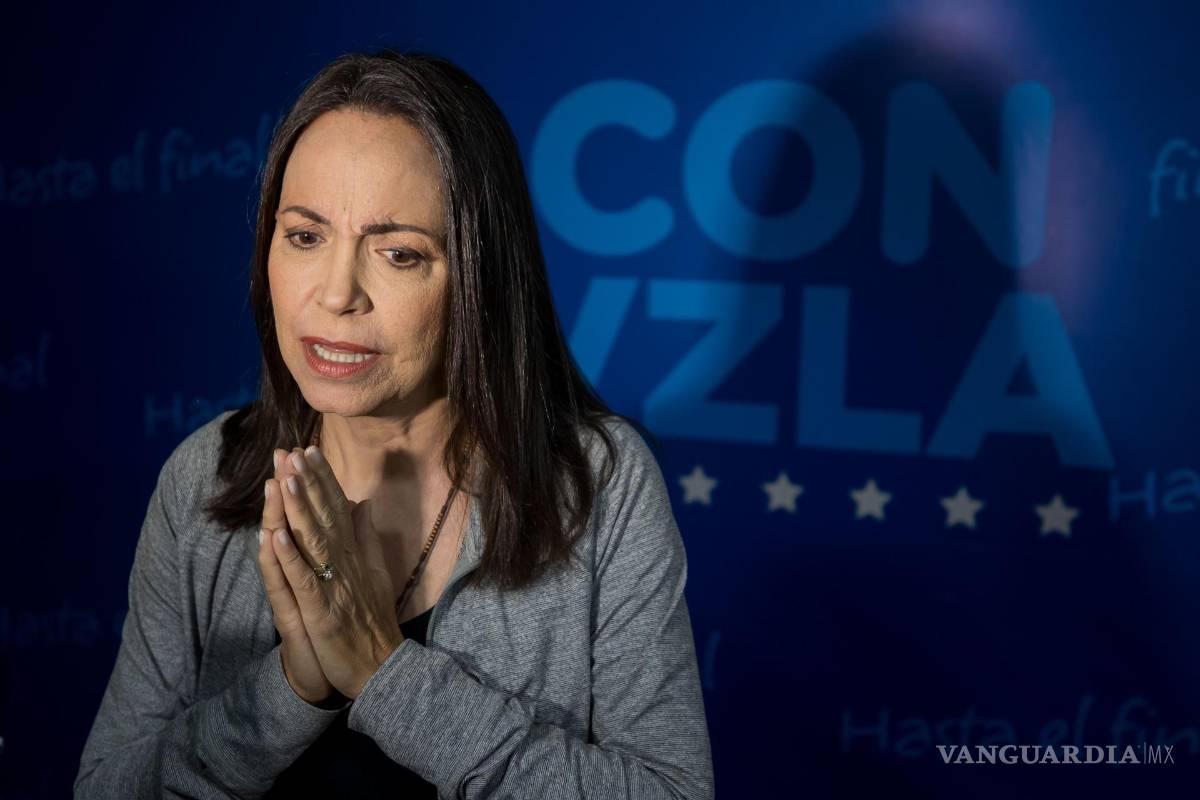 $!El crecimiento del apoyo a la oposición ha hecho al Gobierno utilizar la “fuerza bruta”, dice la líder opositora Corina Machado.