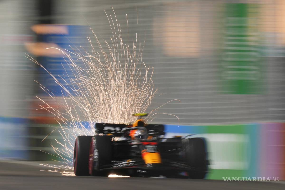 Mal y de malas para Sergio Pérez y Red Bull: largará Checo desde el lugar 13 en el GP de Singapur