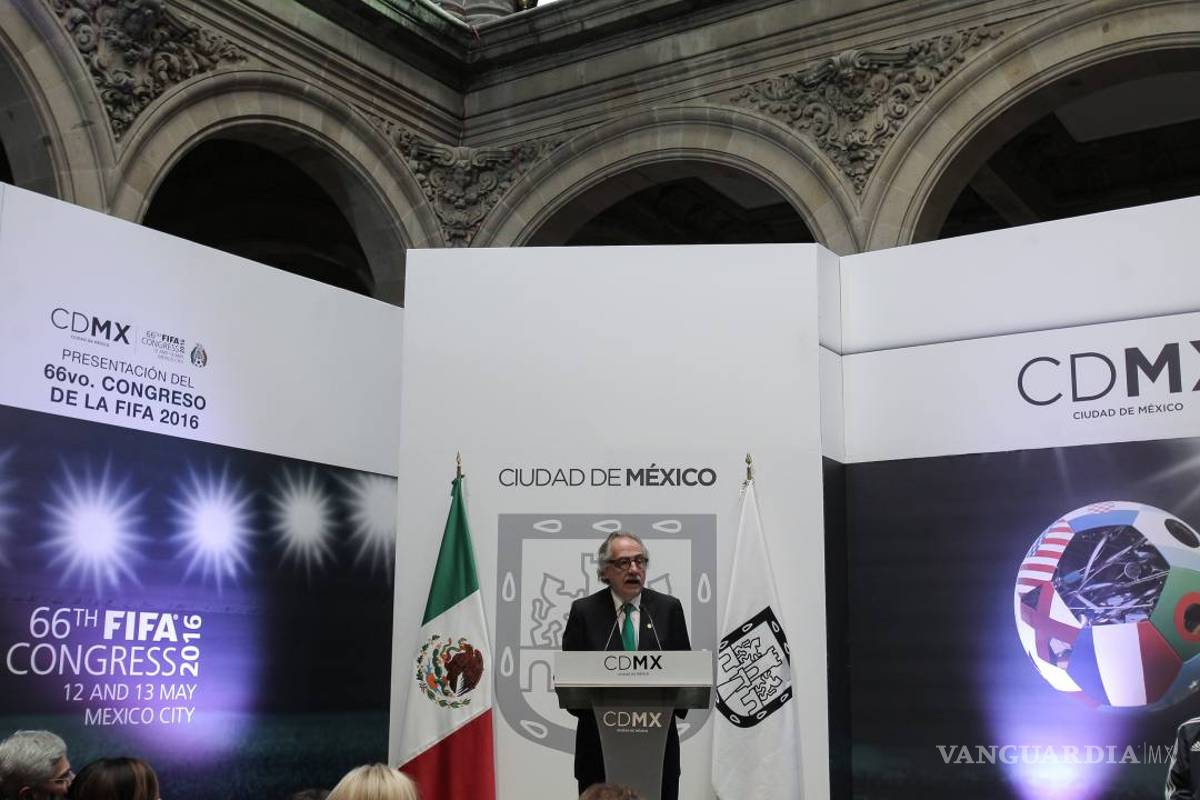 Congreso de FIFA marcará agenda del fútbol mundial: Decio de María
