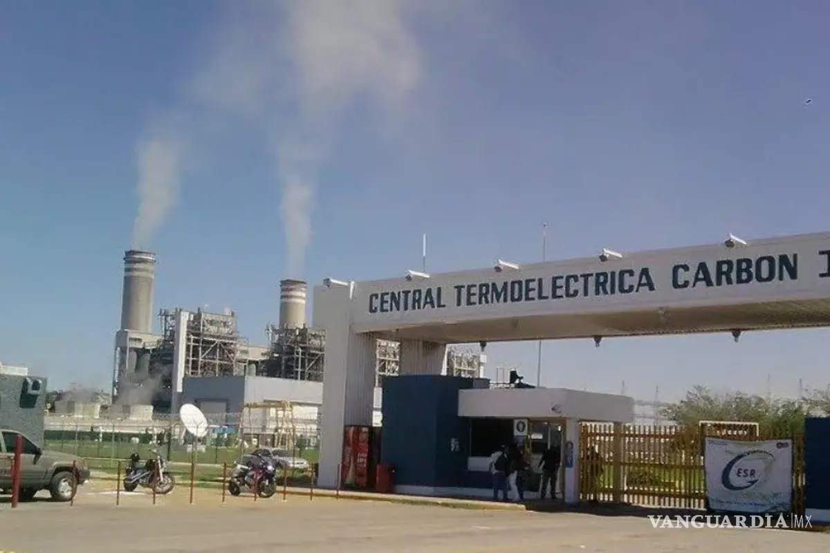 Colapso en Carbón II de Nava destapa corrupción y sobrecostos en CFE