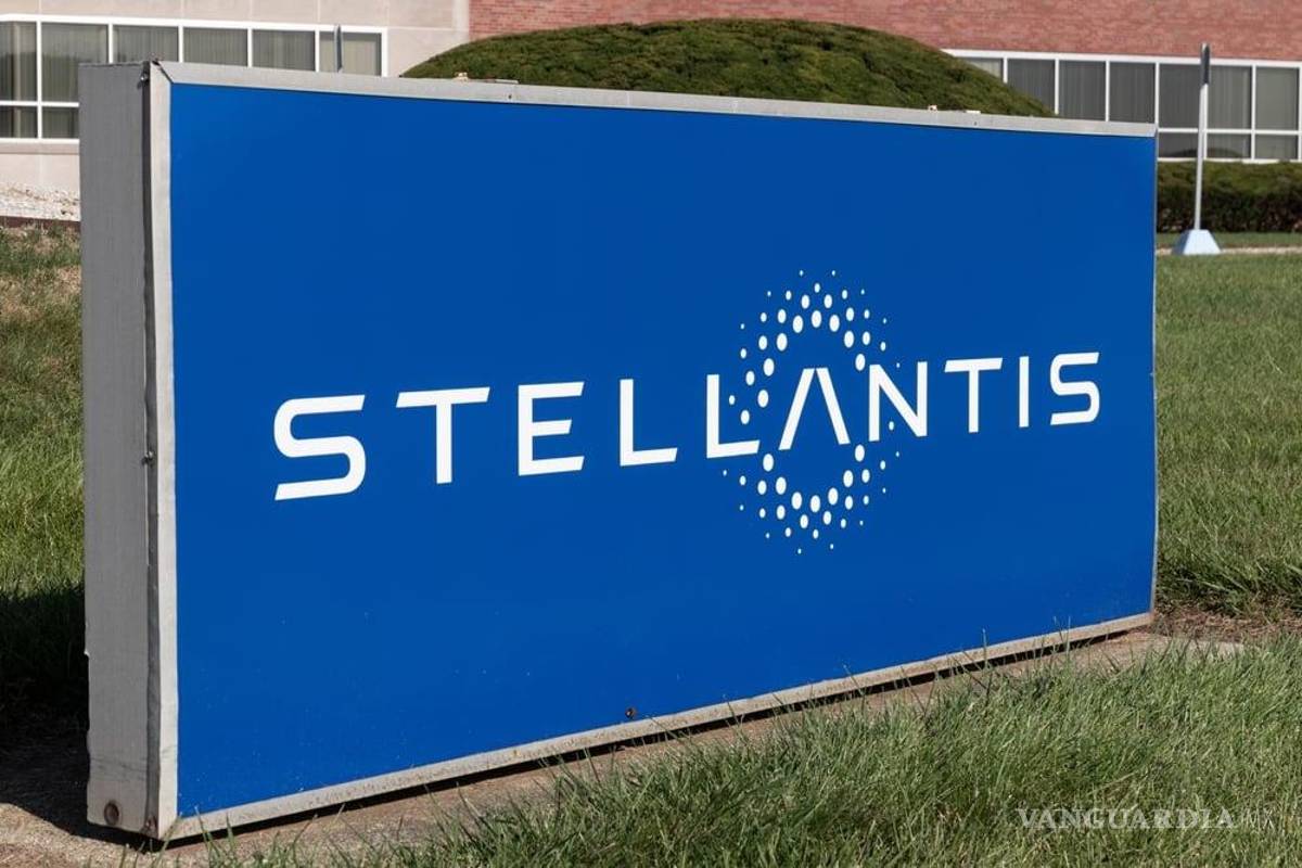 Stellantis suspende producción en México y Canadá