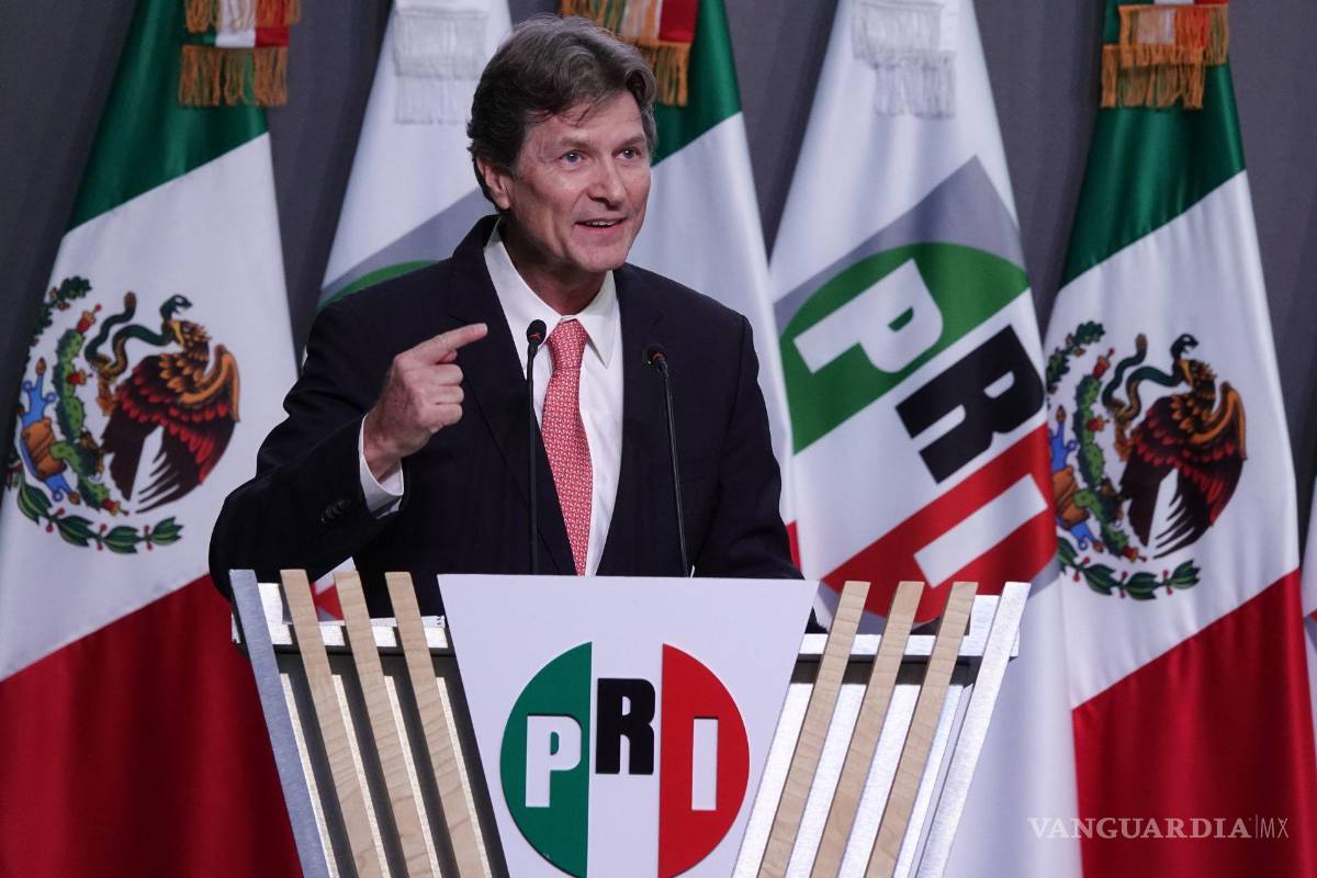 $!Enrique de la Madrid, ex secretario de Turismo, durante su participación en el segundo día del encuentro “Diálogos por México”, realizado en el CEN del PRI.