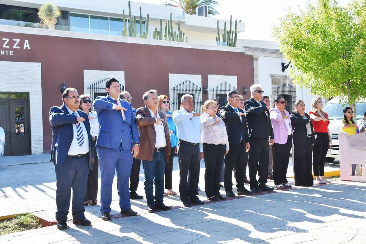 $!Durante la ceremonia se recordó la fundación del municipio y su importancia histórica, cultural y natural en Coahuila.