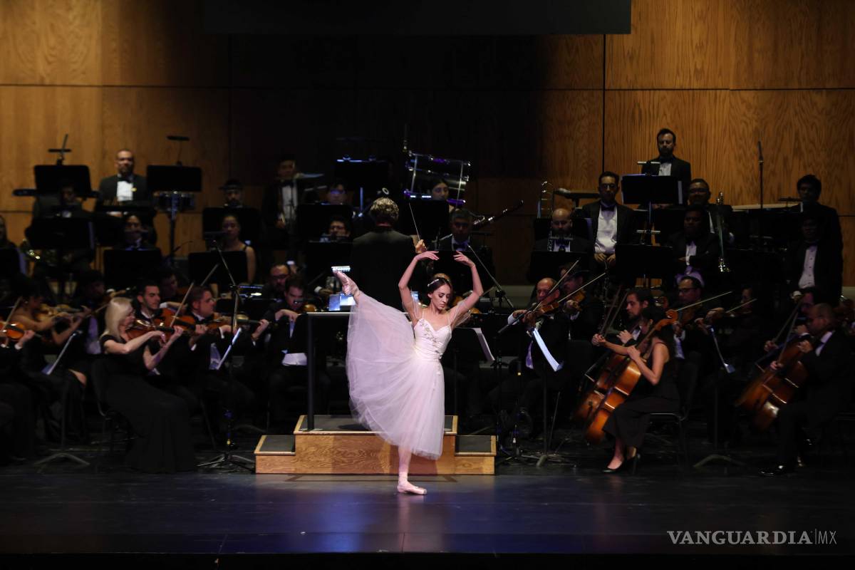 Bailan al ritmo de la Filarmónica del Desierto para brindarle más oportunidades a niños y niñas